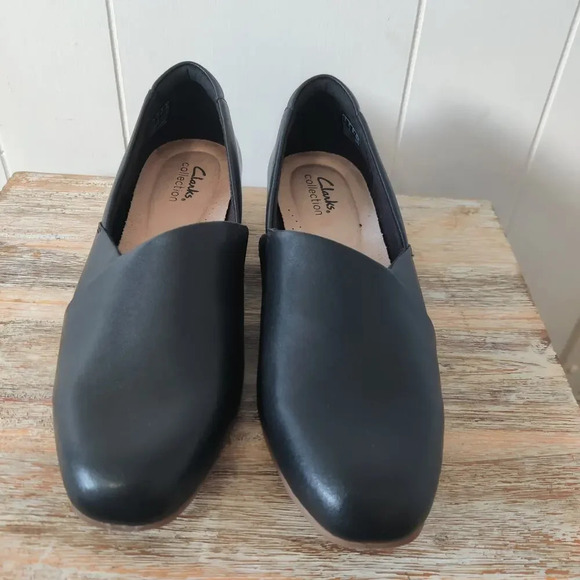 New Clarks Loafer Black Leather Juliet Palm Slip On Flats Shoes Sz 8.5 M - Picture 1 of 8